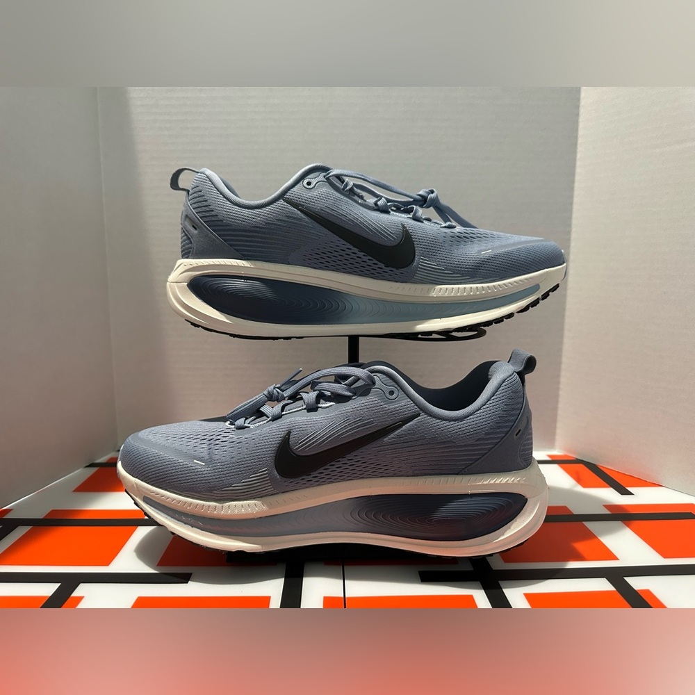 Nike Men’s Vomero 18 Running Shoes - Brand NEW!